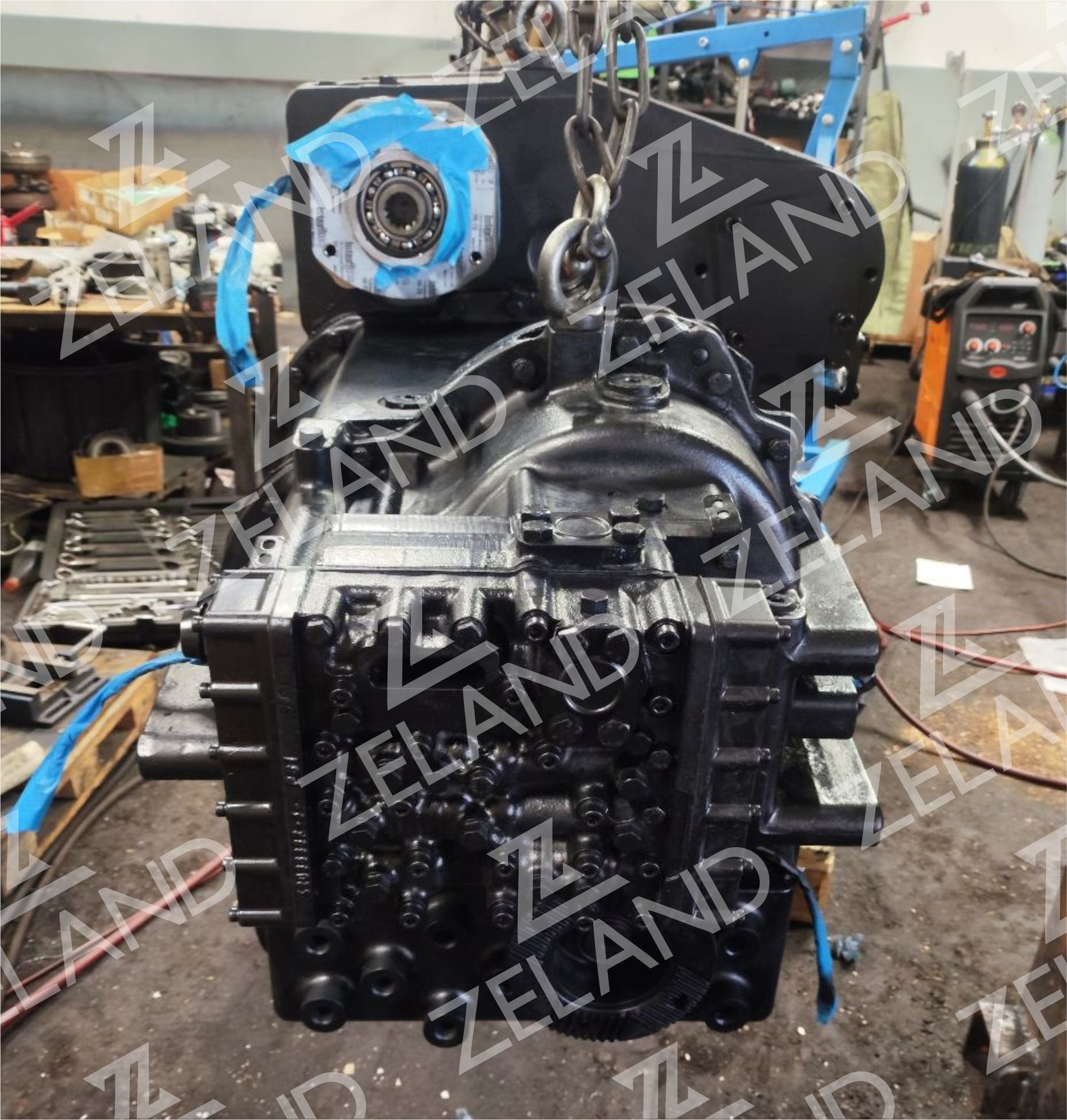 Окраска трансмиссии Dana TE13000 после ремонта
